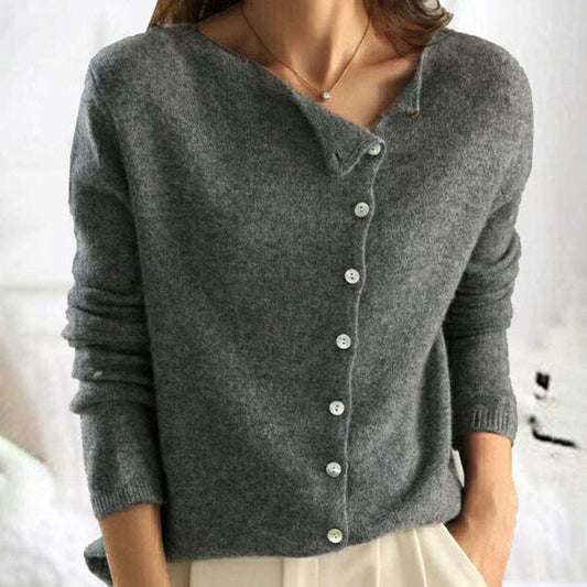 Lightweight Buttoned Sweater | Cléa - LondonVog